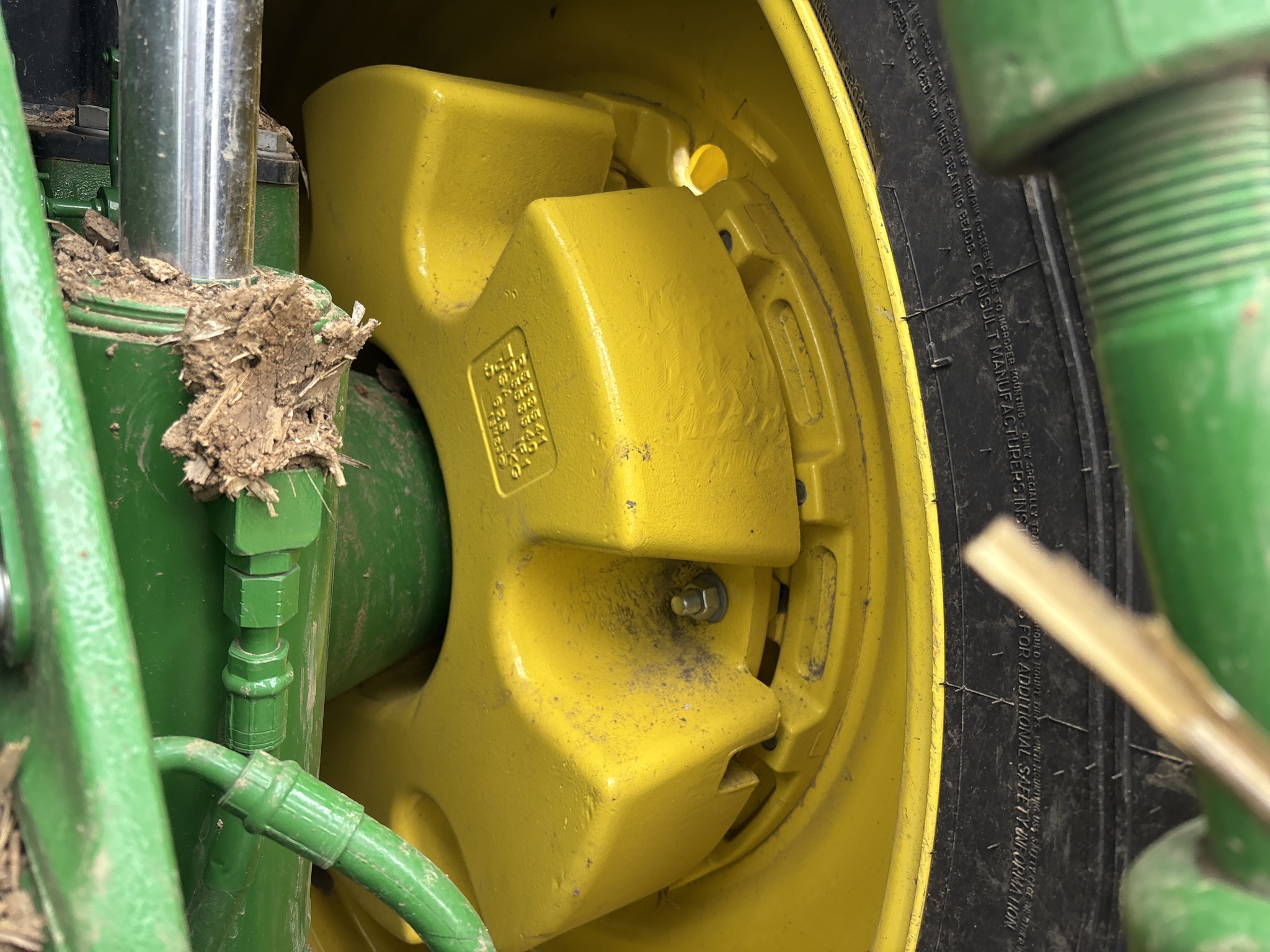 Used 2024 John Deere 8R 370 Row Crop Tractors at Koenig Equipment in Urbana, OH - PhotoXL9