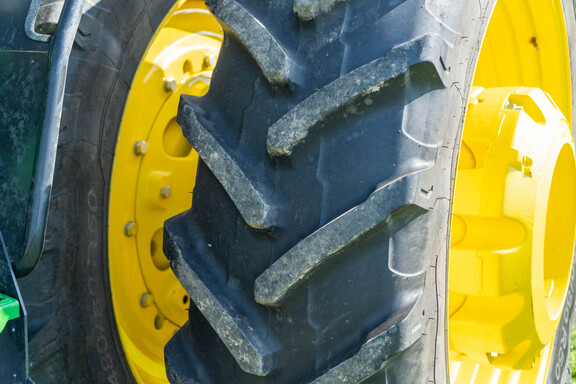 Used 2024 John Deere 8R 370 Row Crop Tractors at Koenig Equipment in Urbana, OH - Photo13