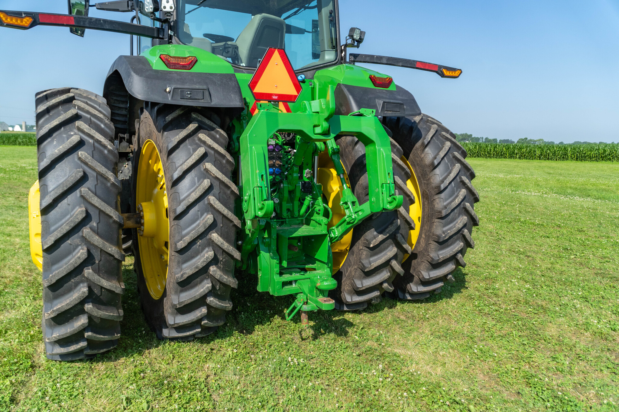 Used 2024 John Deere 8R 370 Row Crop Tractors at Koenig Equipment in Urbana, OH - PhotoXL15
