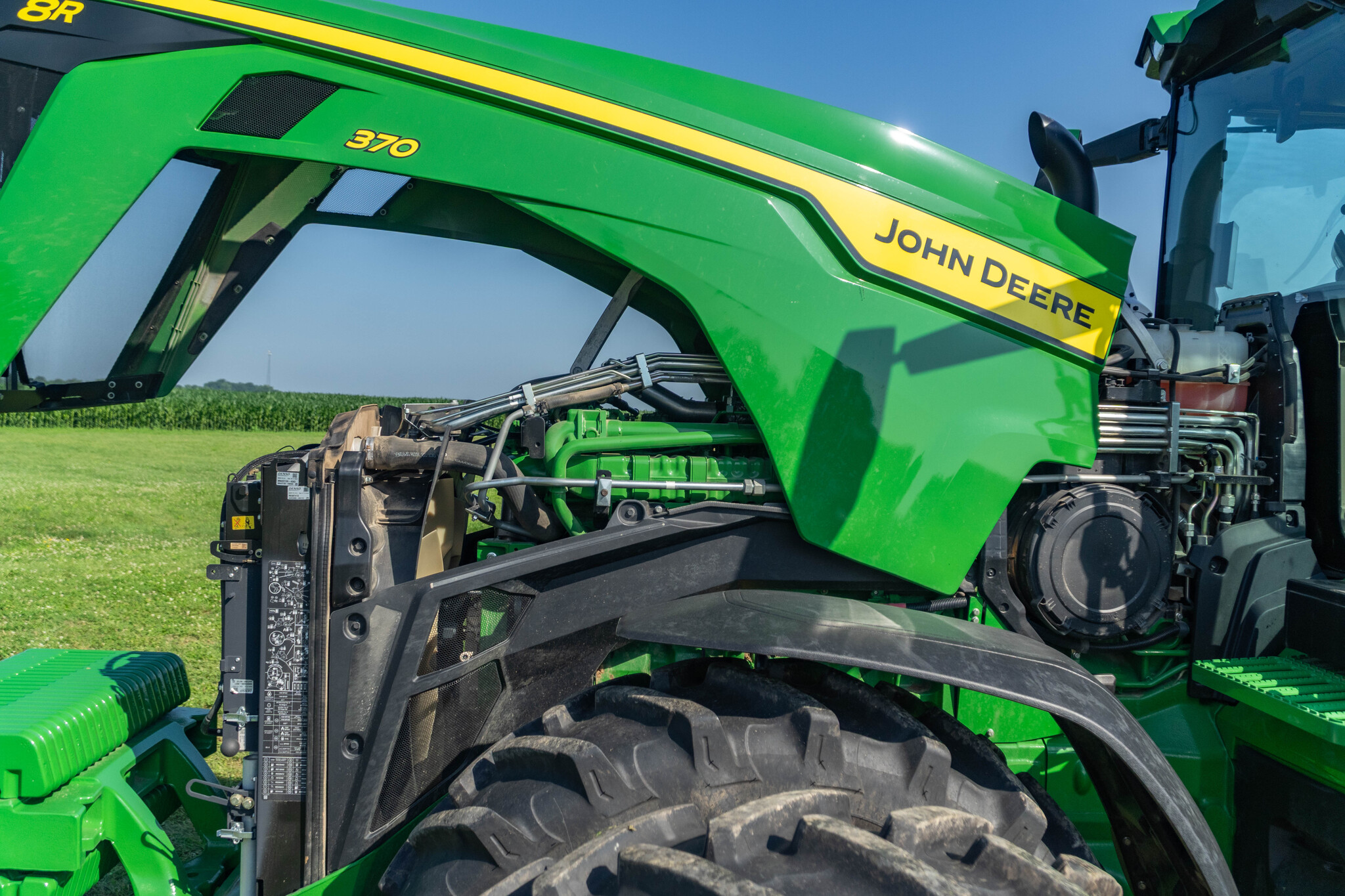 Used 2024 John Deere 8R 370 Row Crop Tractors at Koenig Equipment in Urbana, OH - PhotoXL22