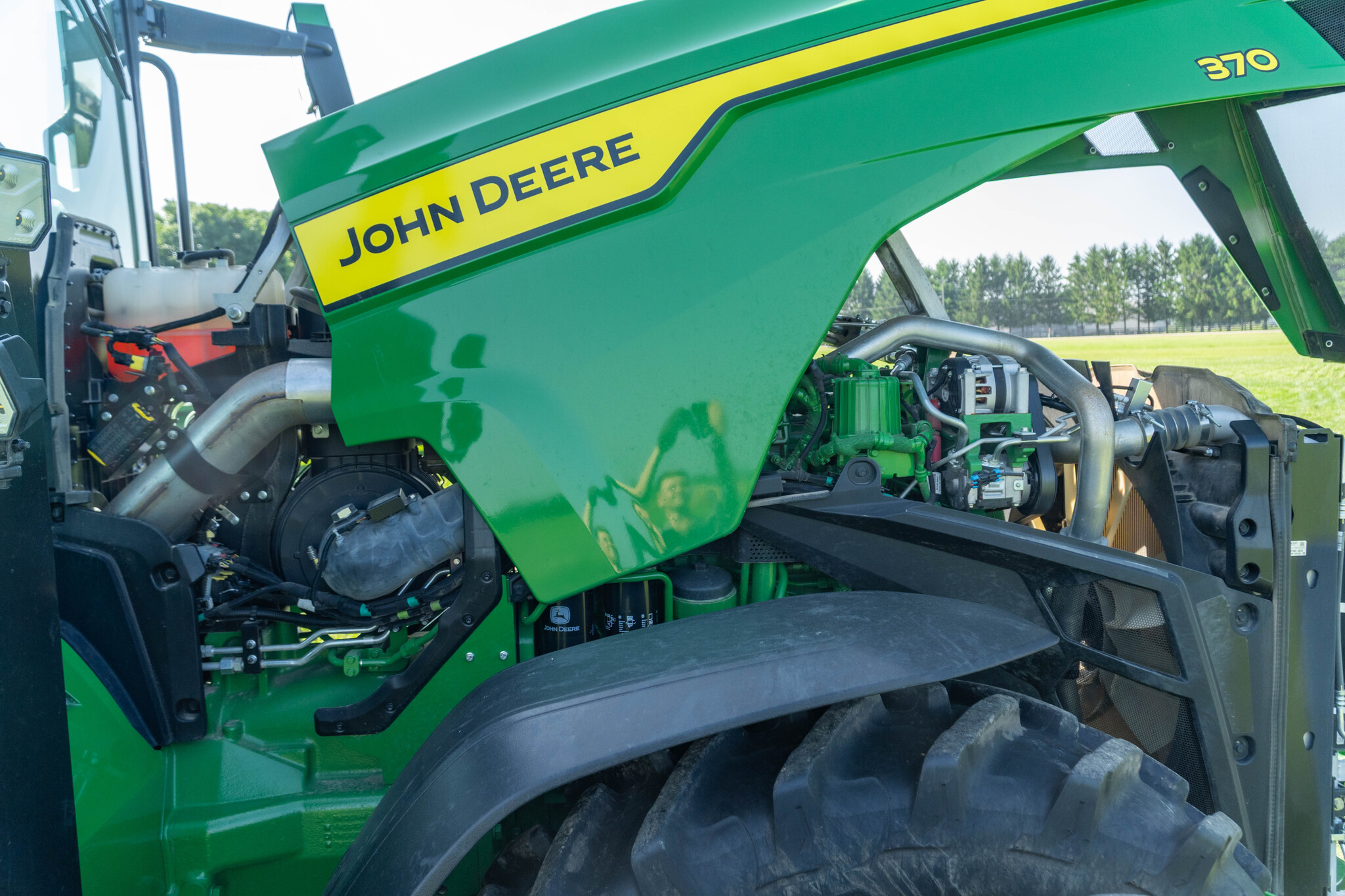 Used 2024 John Deere 8R 370 Row Crop Tractors at Koenig Equipment in Urbana, OH - PhotoXL24