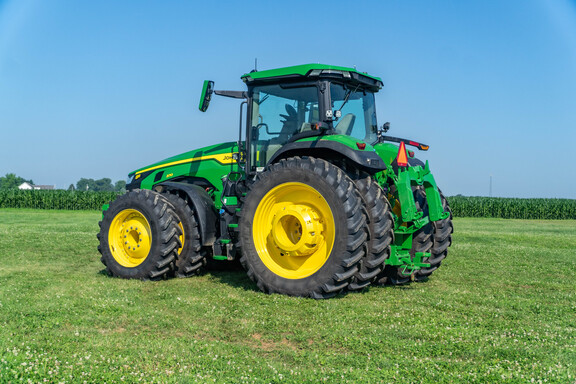 Used 2024 John Deere 8R 370 Row Crop Tractors at Koenig Equipment in Urbana, OH - Photo2