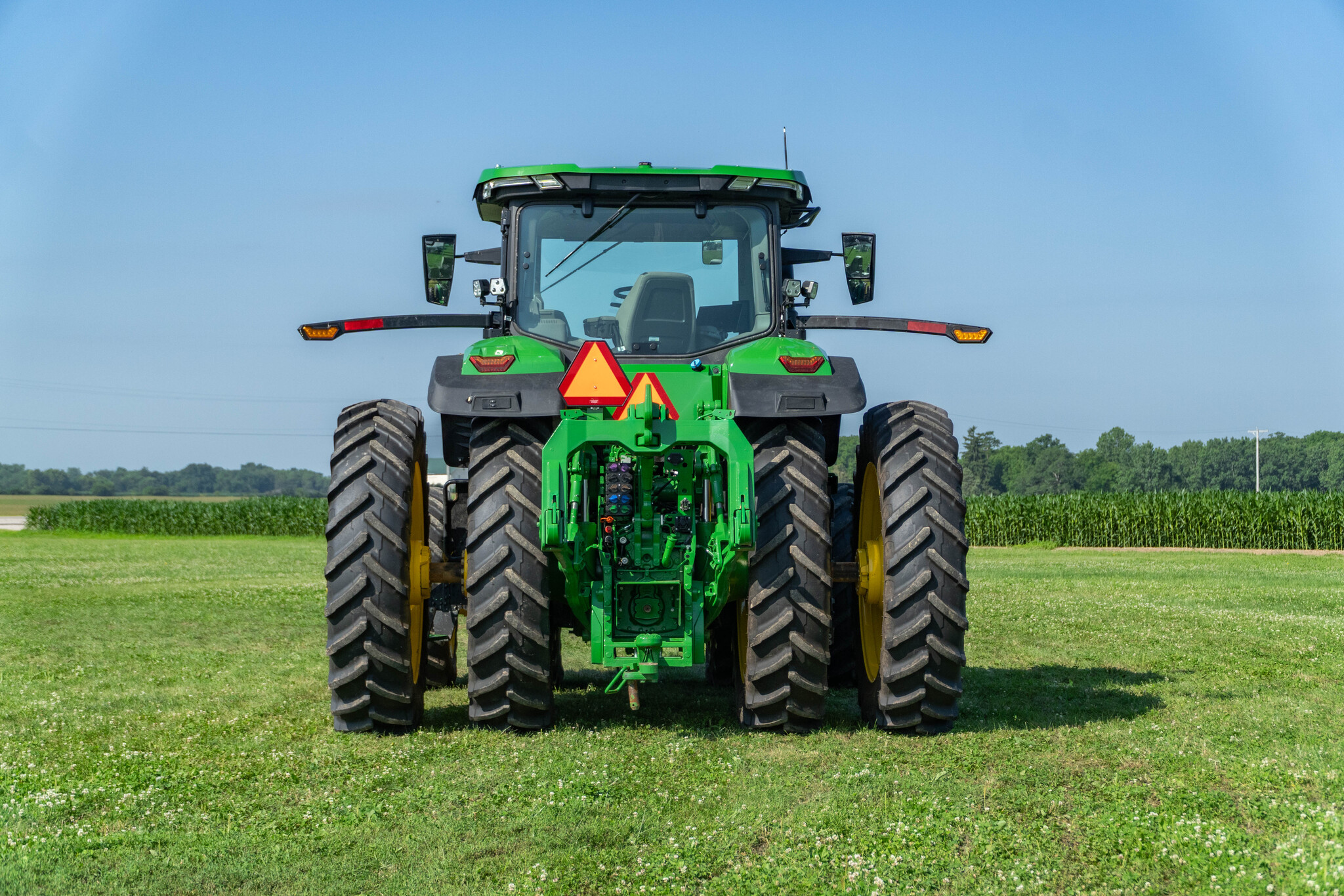 Used 2024 John Deere 8R 370 Row Crop Tractors at Koenig Equipment in Urbana, OH - PhotoXL3