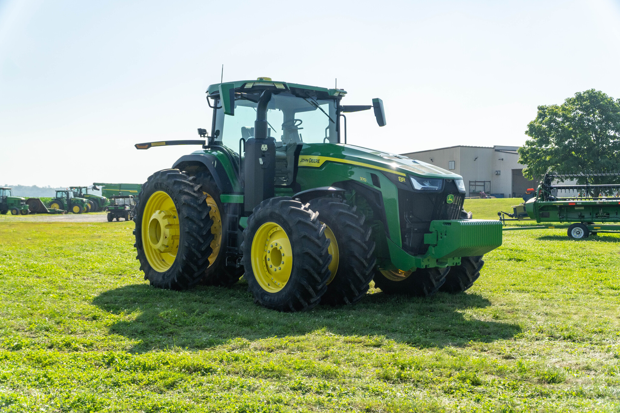 Used 2024 John Deere 8R 370 Row Crop Tractors at Koenig Equipment in Urbana, OH - PhotoXL6