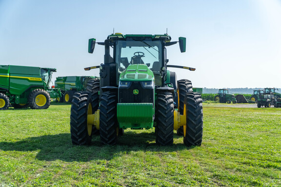 Used 2024 John Deere 8R 370 Row Crop Tractors at Koenig Equipment in Urbana, OH - Photo7