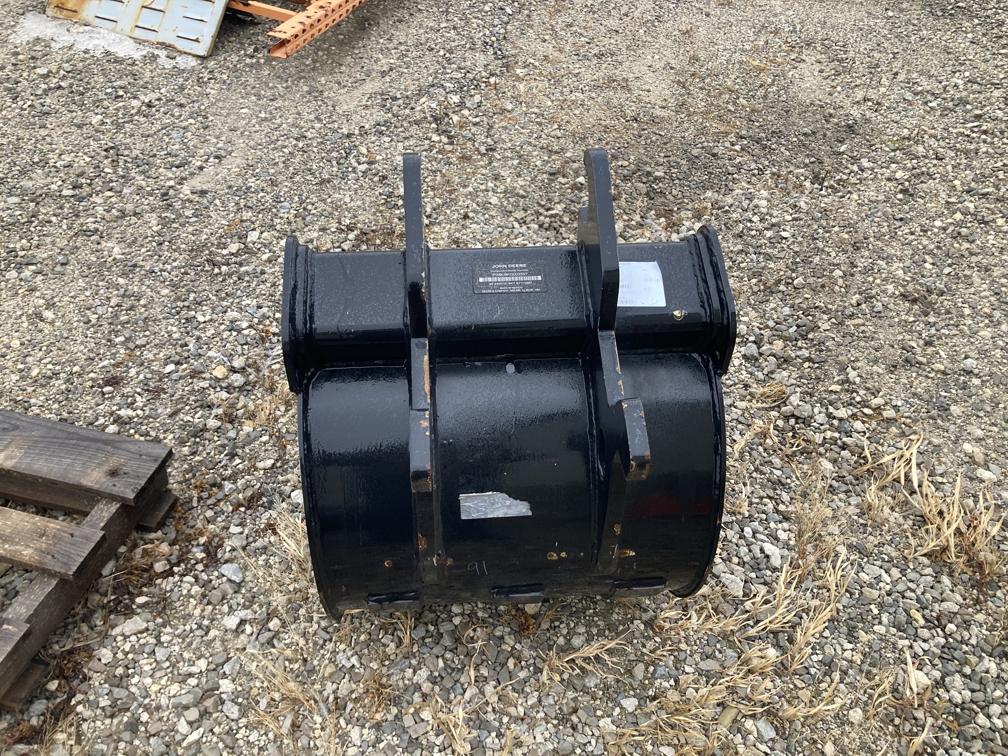 2025 John Deere BYT10991 Image 1