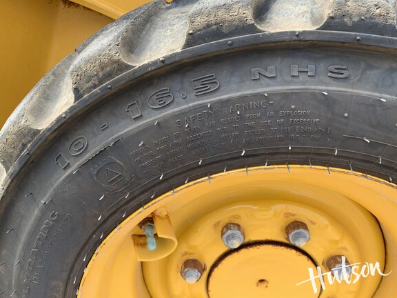 Photo of 2024 John Deere 324G