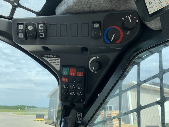 Photo of 2024 John Deere 324G