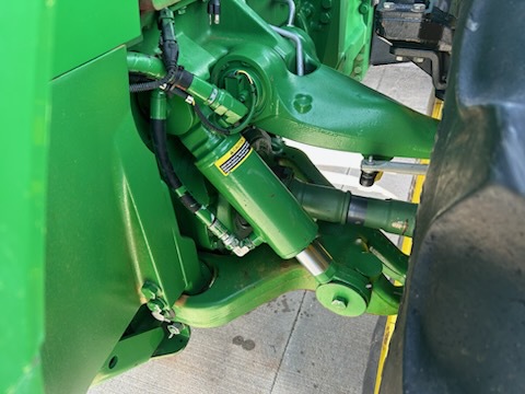 2012 John Deere 8260R Image 17