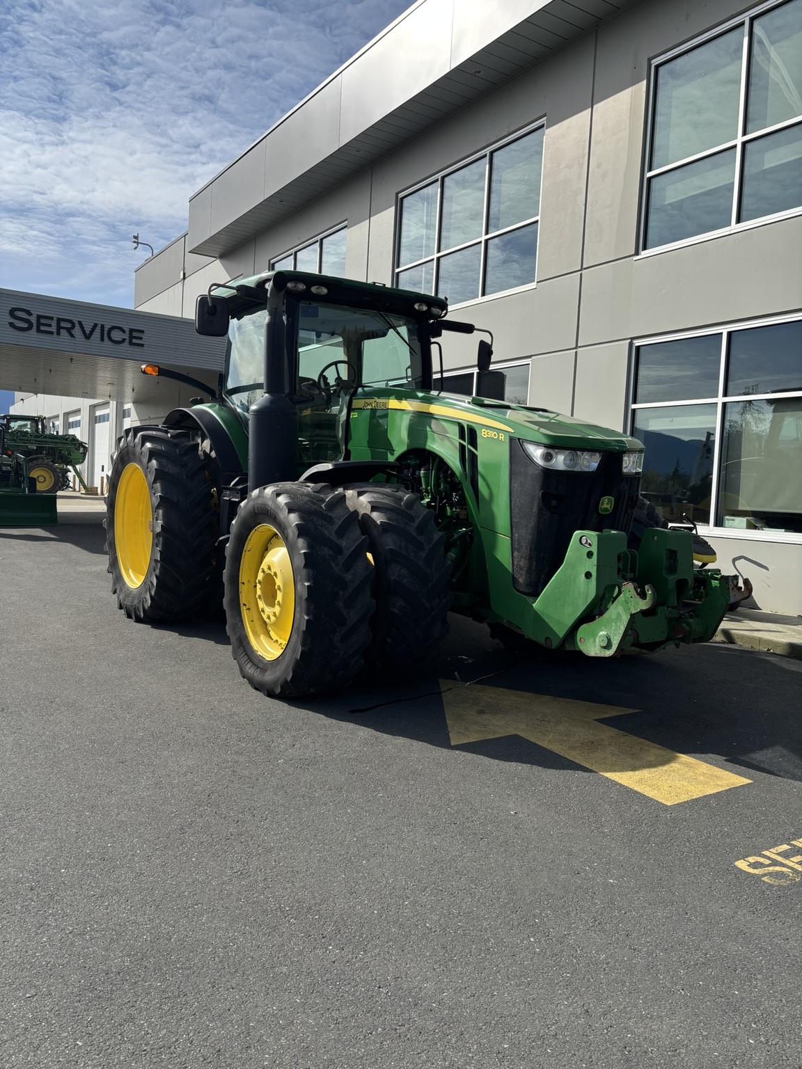 2012 John Deere 8310R Image 3