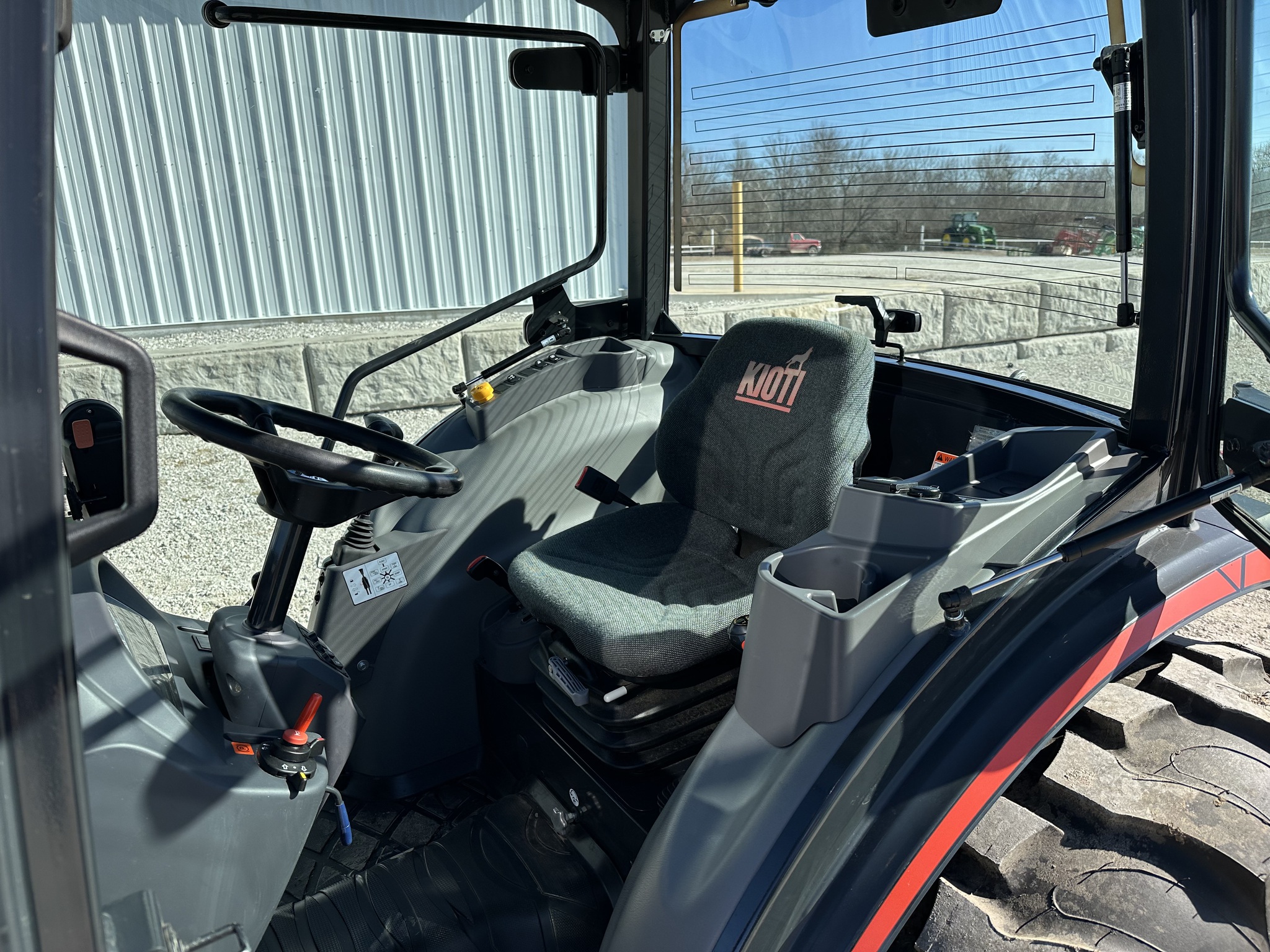  2022 Kioti DK4210SEH at Heritage Tractor in Joplin, MO