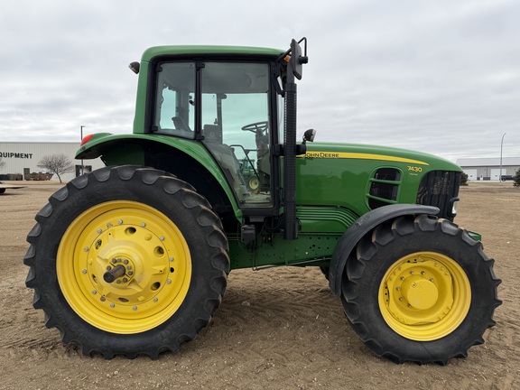 2008 John Deere 7430 Premium - Photo2