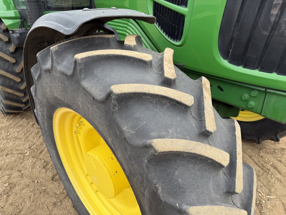 2008 John Deere 7430 Premium - Photo12