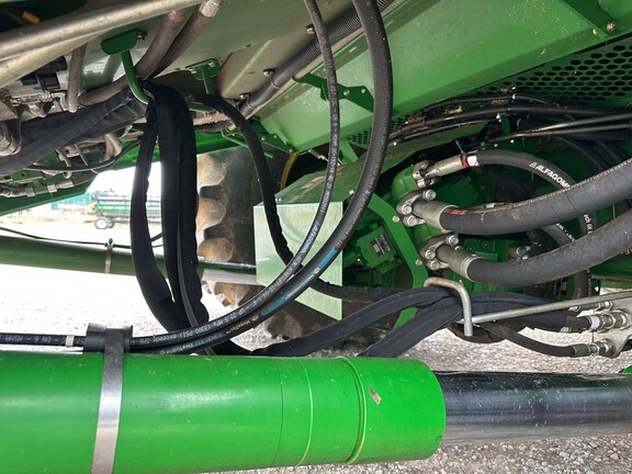 2022 John Deere X9 1100