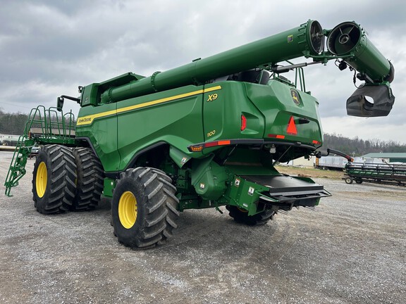 2022 John Deere X9 1100