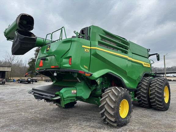 2022 John Deere X9 1100