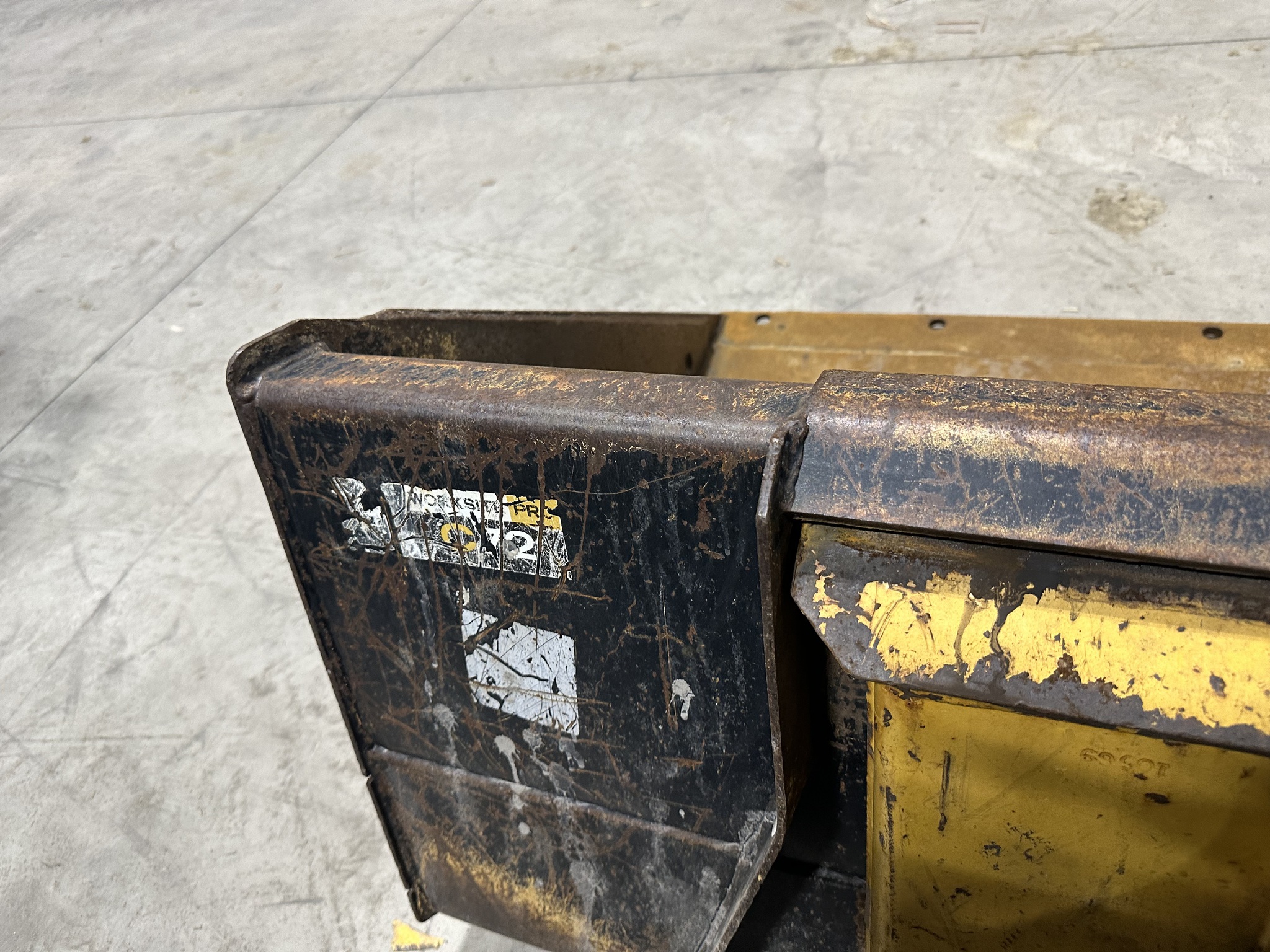 2016 John Deere 318G Image 4