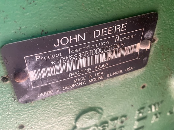 2013 John Deere 8335R Photo 6