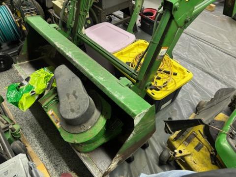 Photo of 2001 John Deere 4100