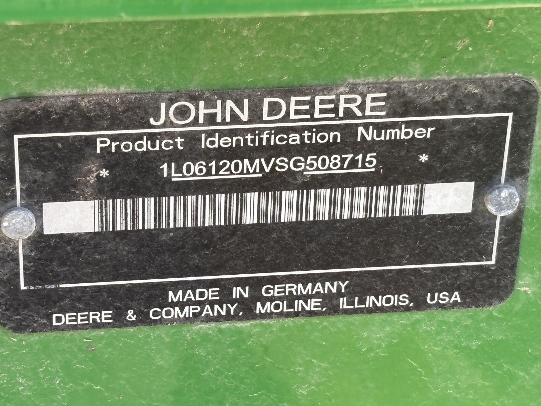 2025 John Deere 6120M Image 25