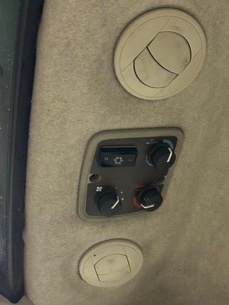 Used 2009 John Deere 4320 Compact Utility Tractors at Horizon Ag & Turf in Falher, AB - Photo18