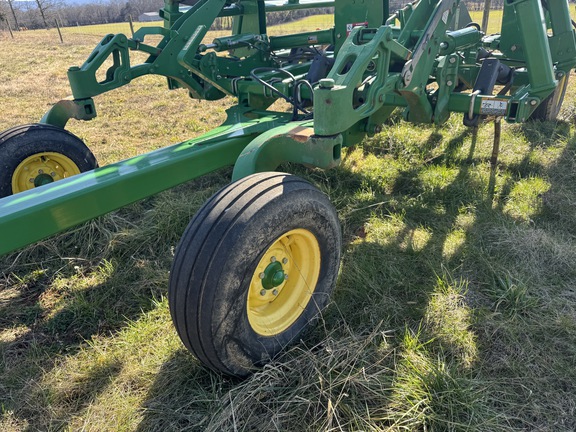 2014 John Deere 2410
