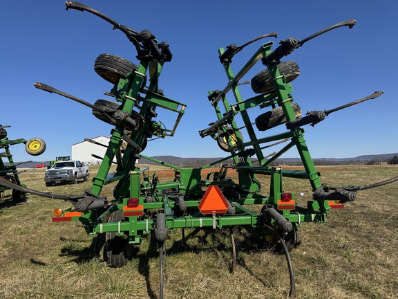 2014 John Deere 2410