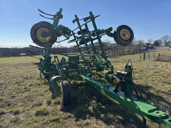 2014 John Deere 2410