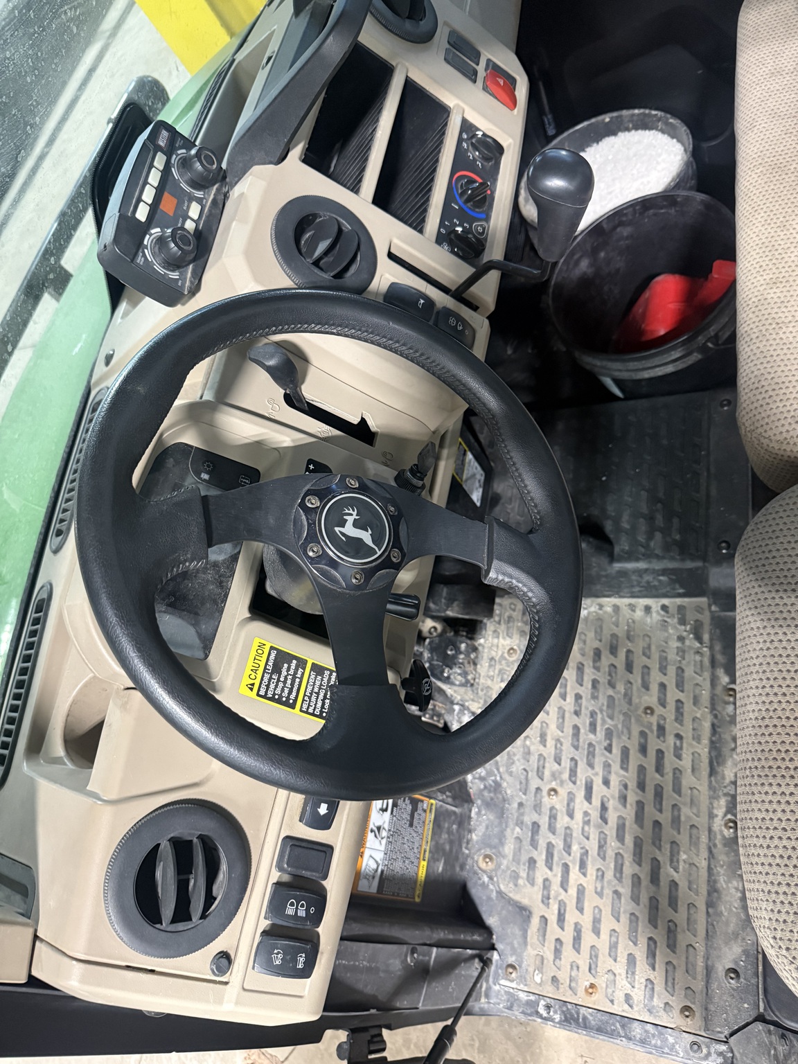 2020 John Deere XUV 835R Image 4