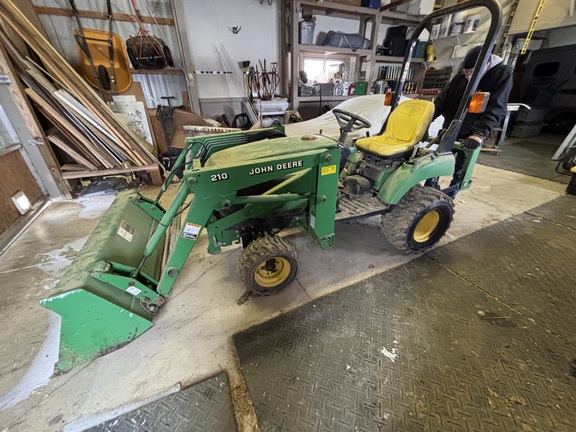 Used 2006 John Deere 2210 Compact Utility Tractors at Koenig Equipment in Urbana, OH - Photo8