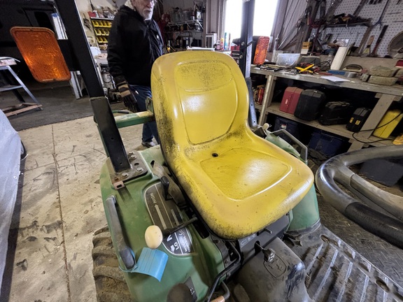 Used 2006 John Deere 2210 Compact Utility Tractors at Koenig Equipment in Urbana, OH - Photo13