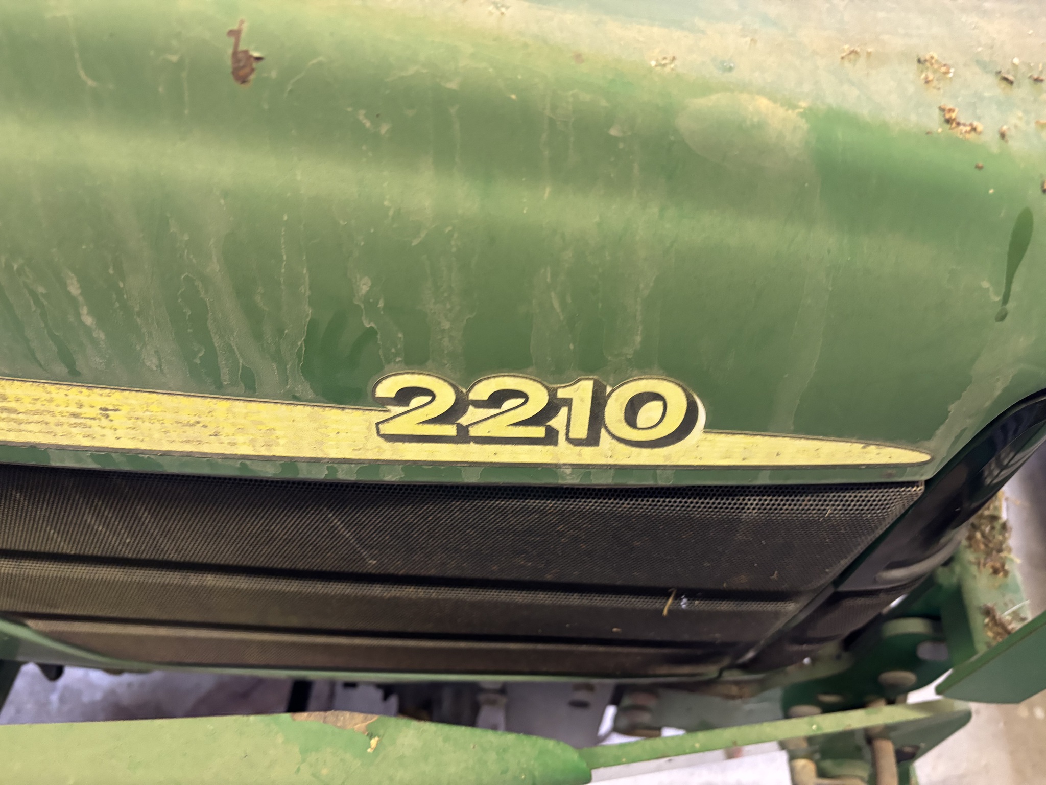 Used 2006 John Deere 2210 Compact Utility Tractors at Koenig Equipment in Urbana, OH - PhotoXL19