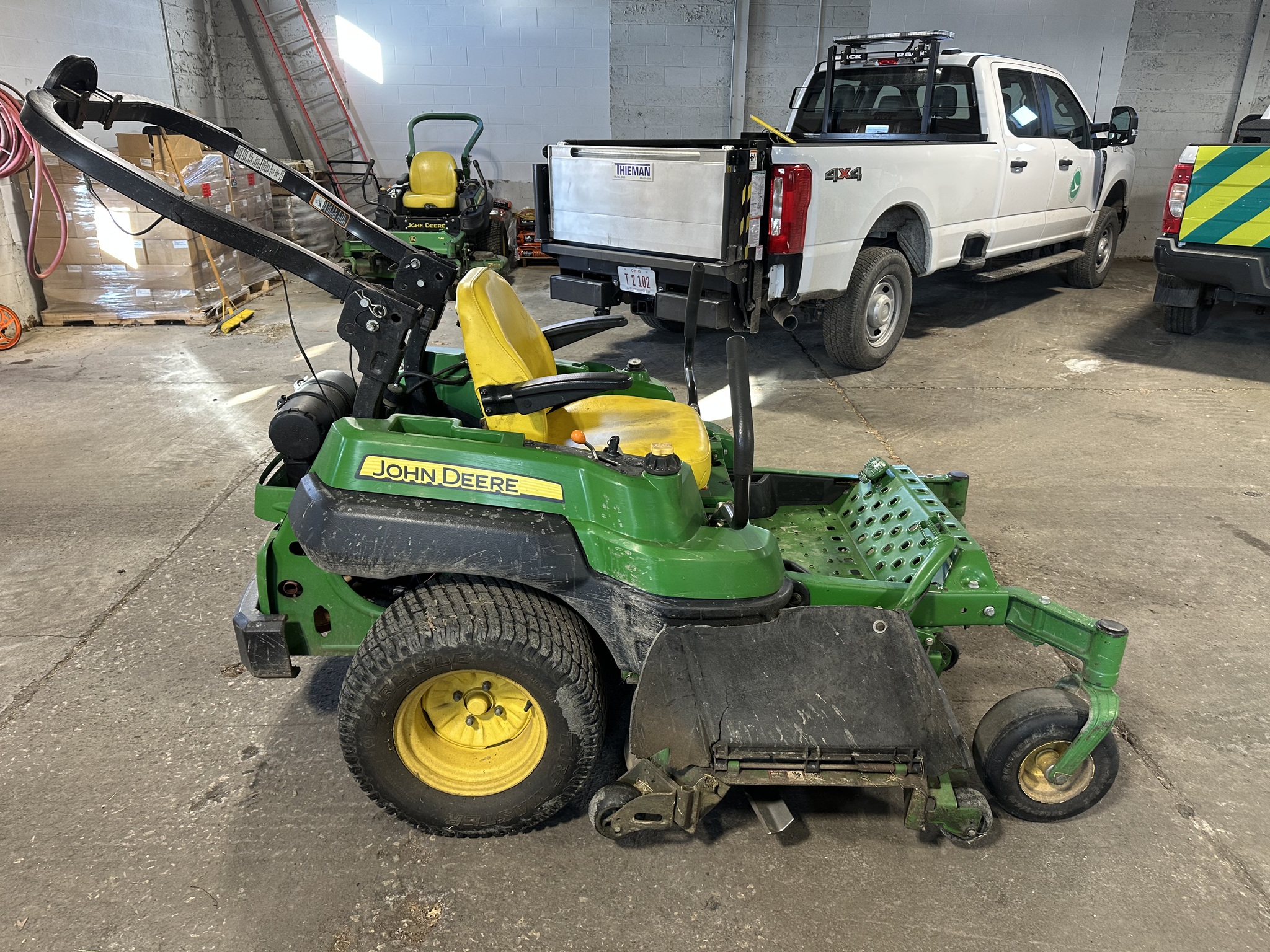 2012 John Deere Z925A Image 2