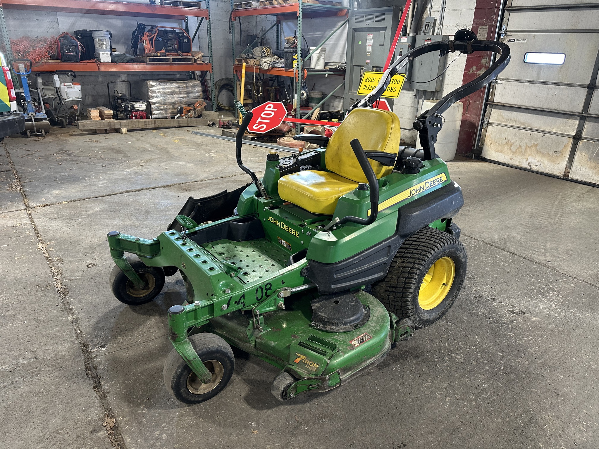 2012 John Deere Z925A Image 7