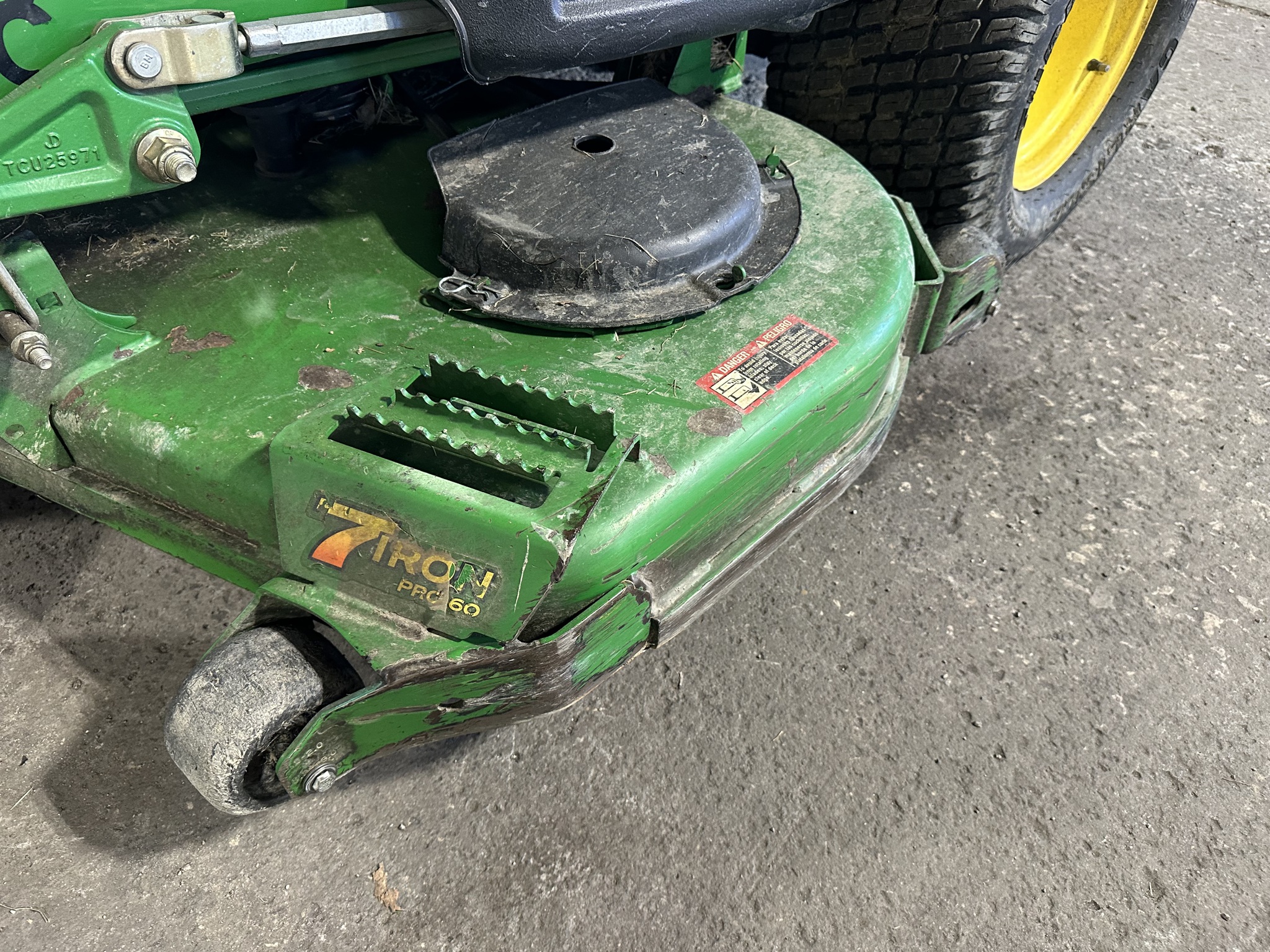 2012 John Deere Z925A Image 16