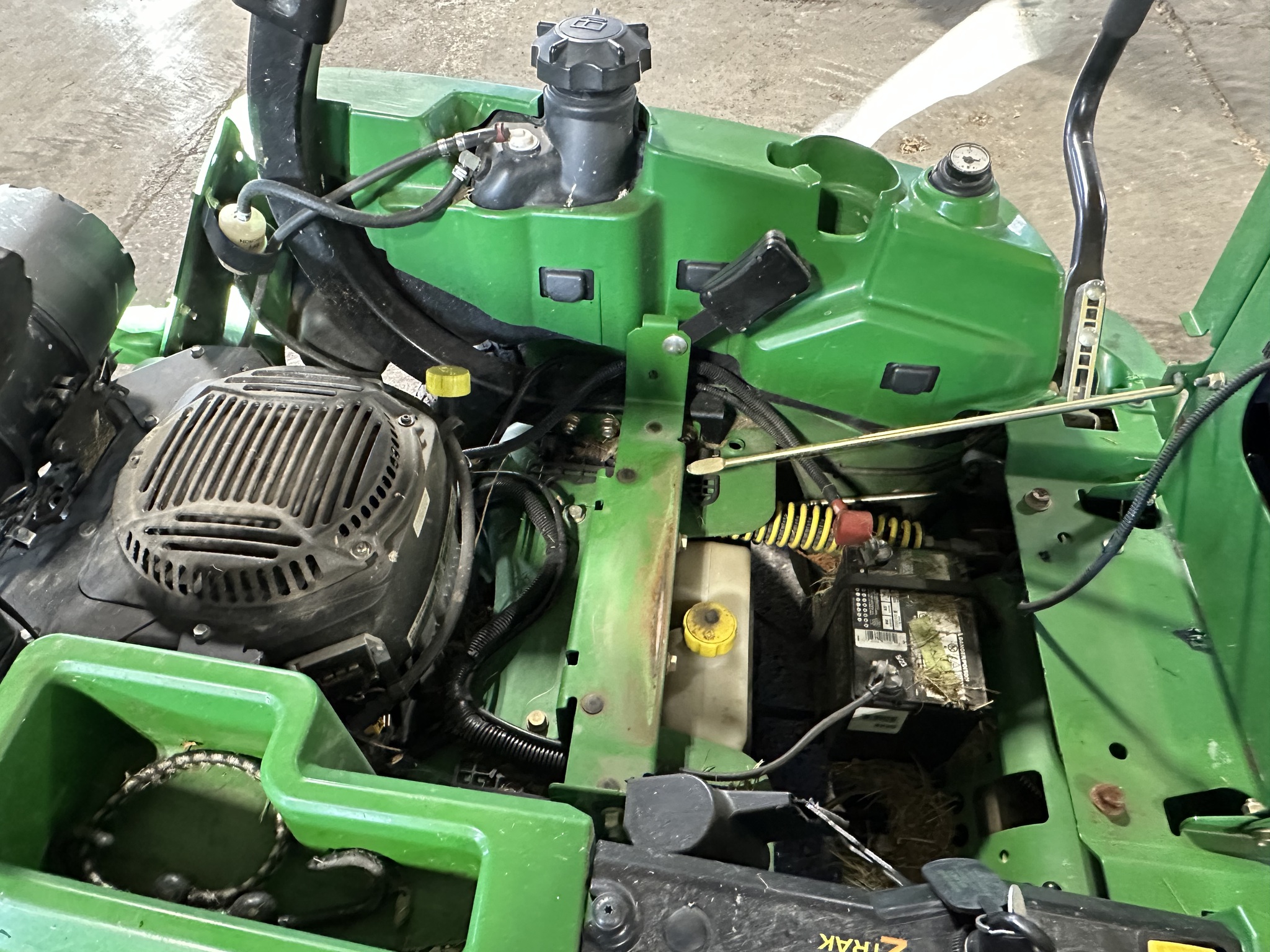 2012 John Deere Z925A Image 9