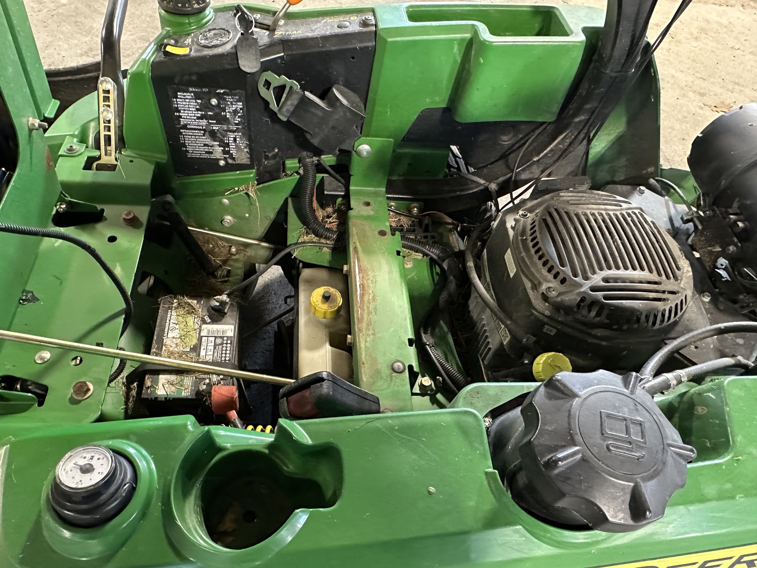 2012 John Deere Z925A Image 10