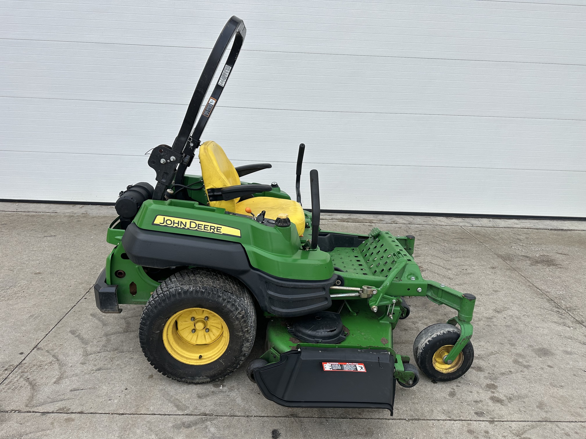 2012 John Deere Z925A Image 2