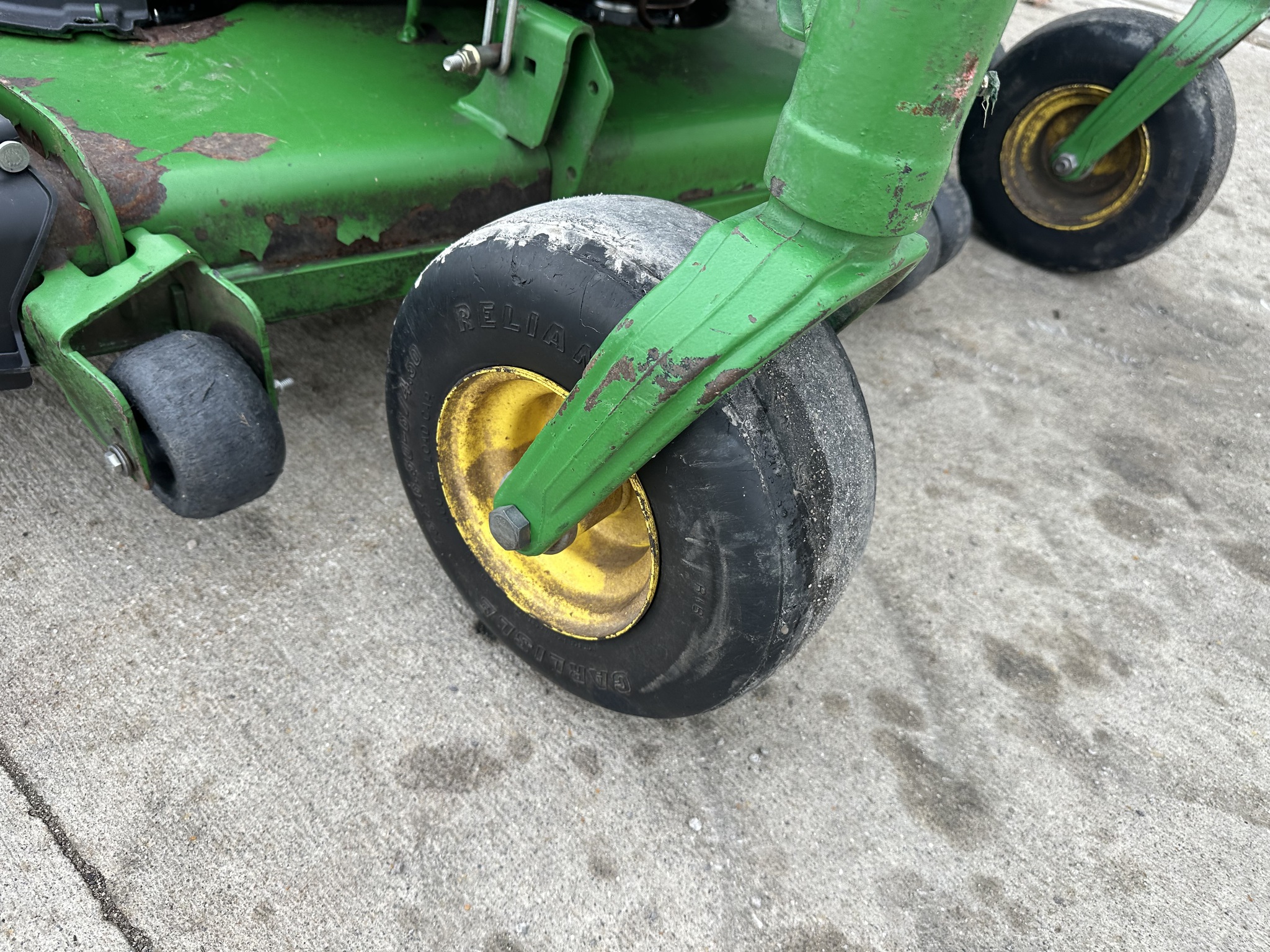 2012 John Deere Z925A Image 10