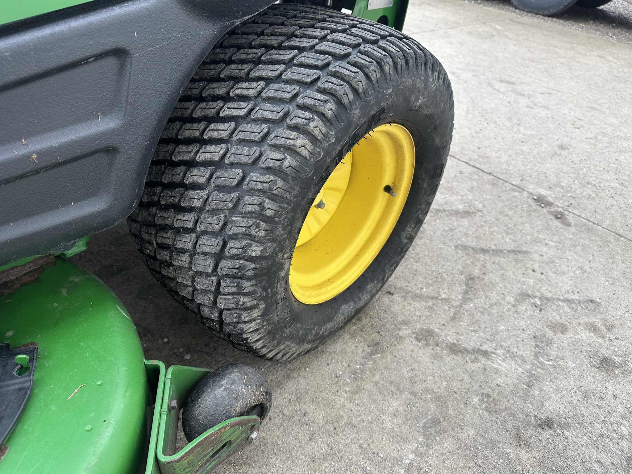 2012 John Deere Z925A Image 11