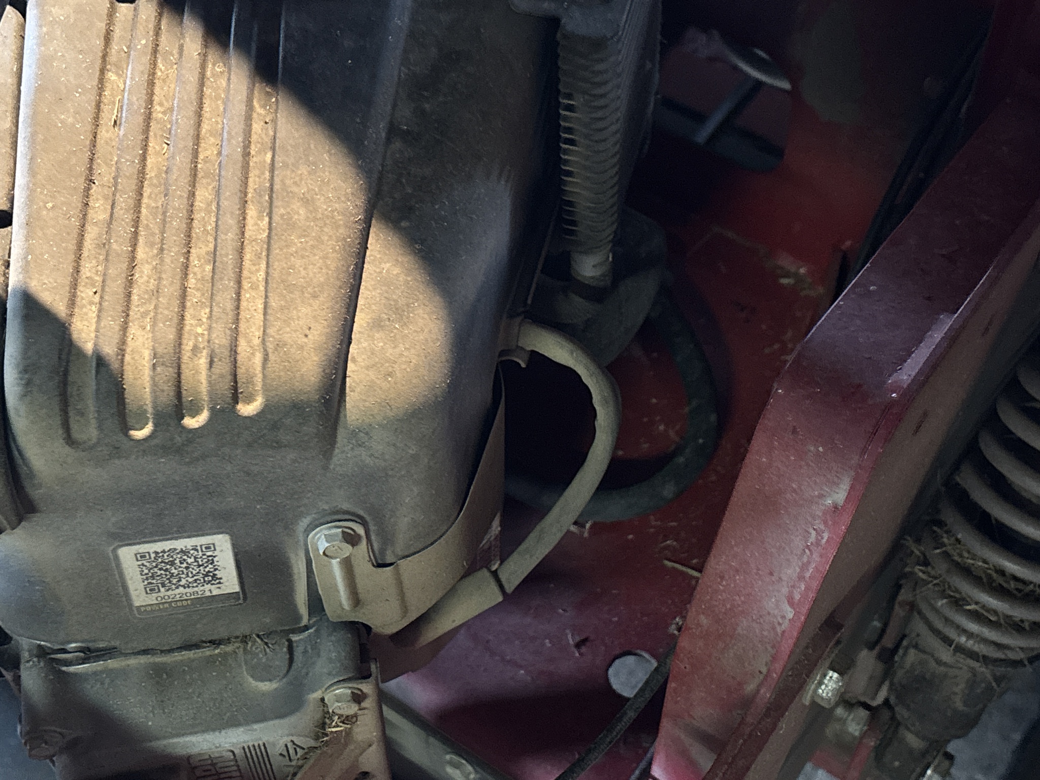 Used 2015 Ferris IS3200Z Zero Turn Mowers at Koenig Equipment in Urbana, OH - PhotoXL15