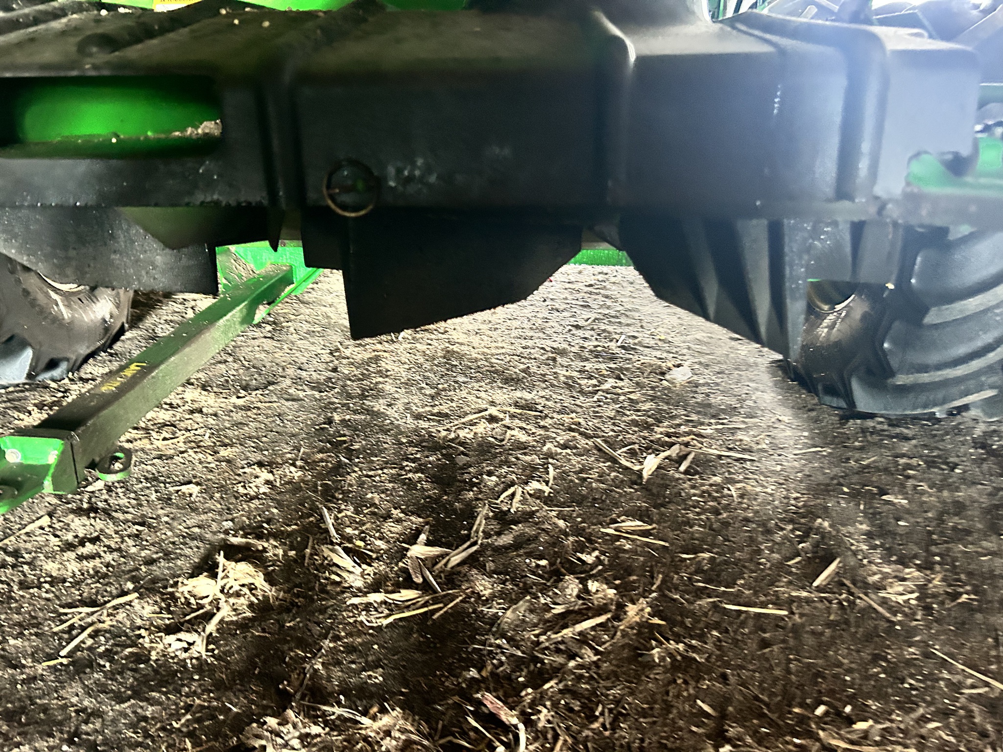 2015 John Deere S680 Image 14