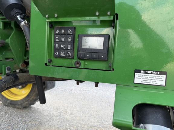Photo of 2022 John Deere 408R