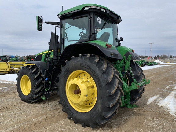 Photo of 2023 John Deere 7R 350