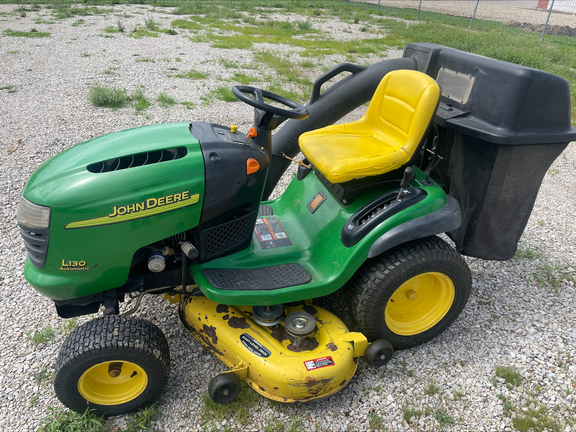2002 John Deere L130 - Photo1