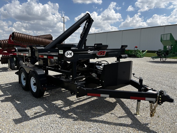 Used 2023 J&M 451ST Seed Tenders at Koenig Equipment in Greenville, OH - Photo5