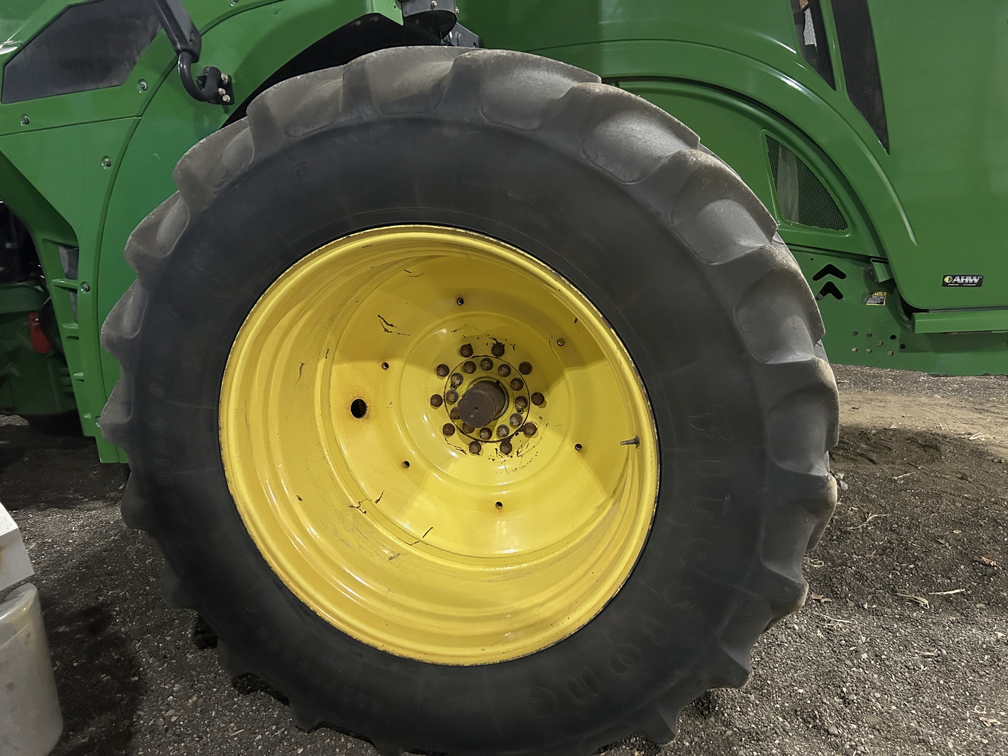  2019 John Deere 9420R at Heritage Tractor in Roanoke, IL
