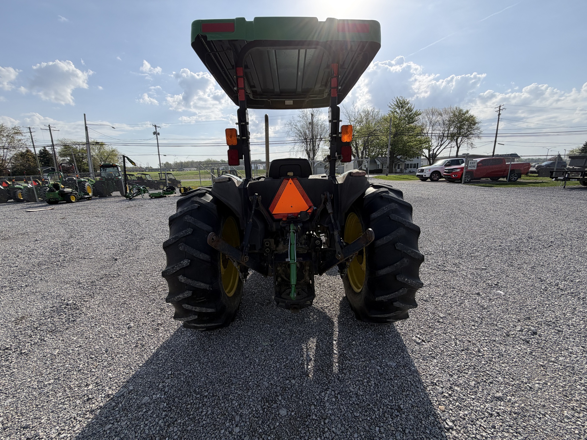 2004 John Deere 5105 Image 4