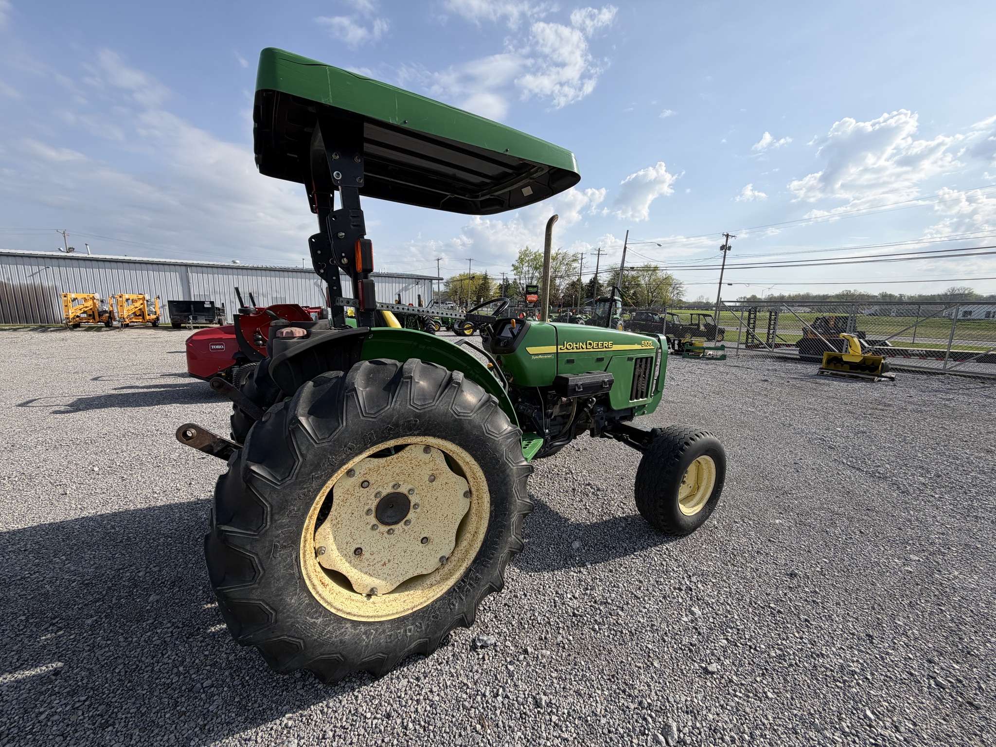2004 John Deere 5105 Image 5