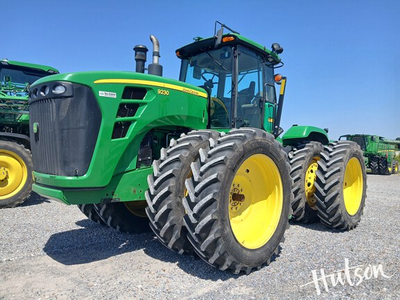 Photo of 2010 John Deere 9230